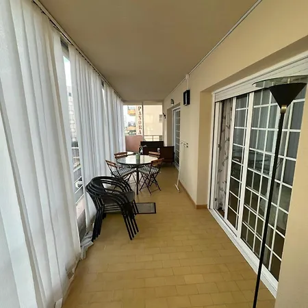 A Dos Pasos Del Mar Apartment Roses