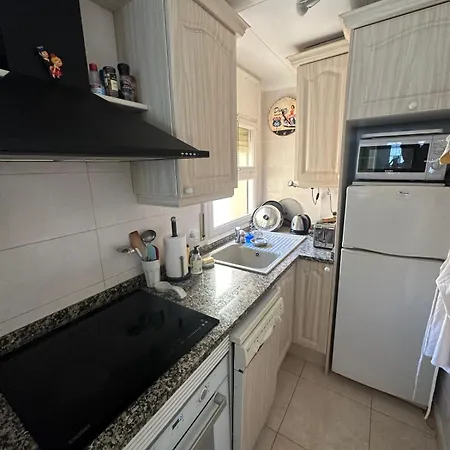 A Dos Pasos Del Mar Apartment *